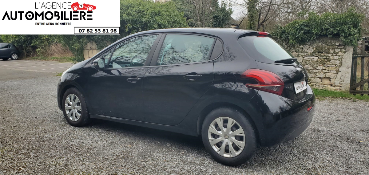 Peugeot 208 Affaire — 6