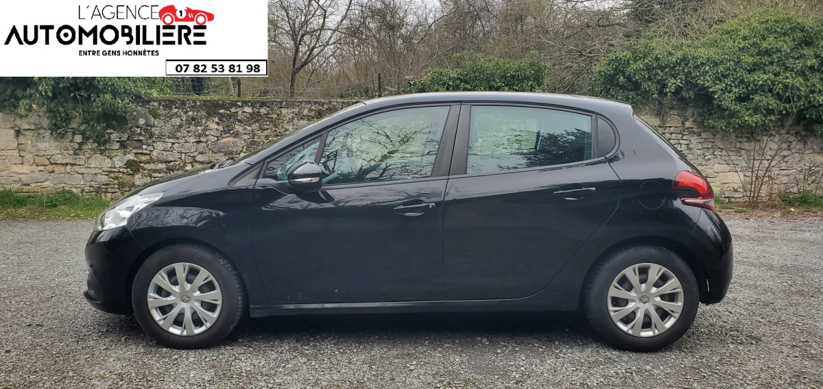 Peugeot 208 Affaire — 7