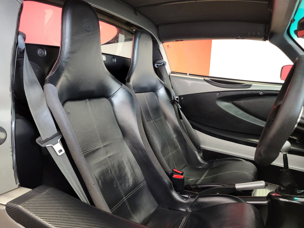 Lotus Elise — 13