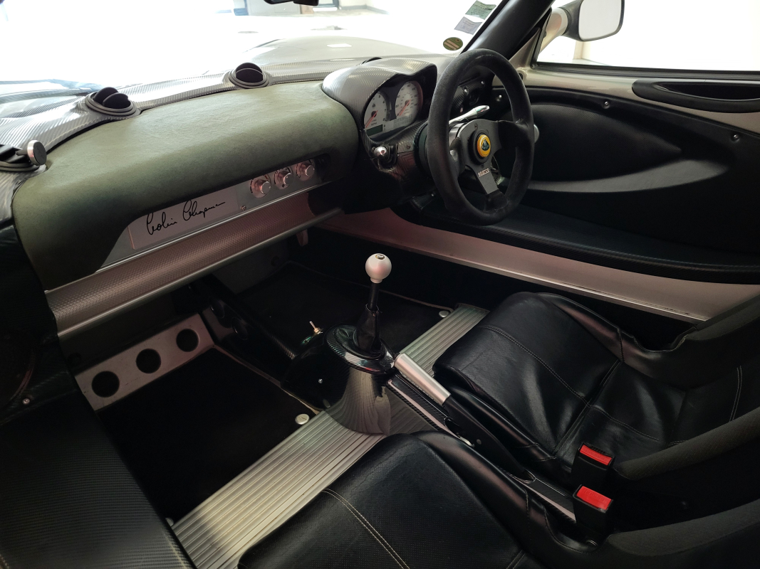 Lotus Elise — 14