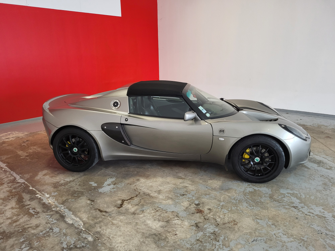 Lotus Elise — 10
