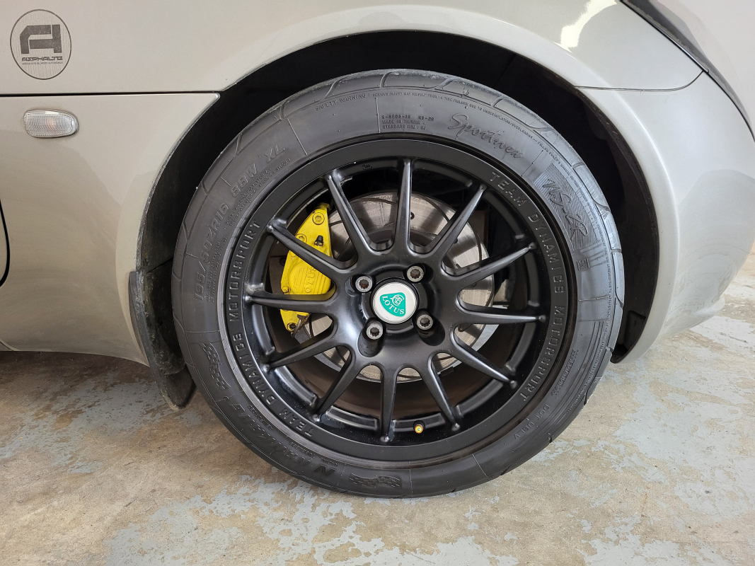 Lotus Elise — 11