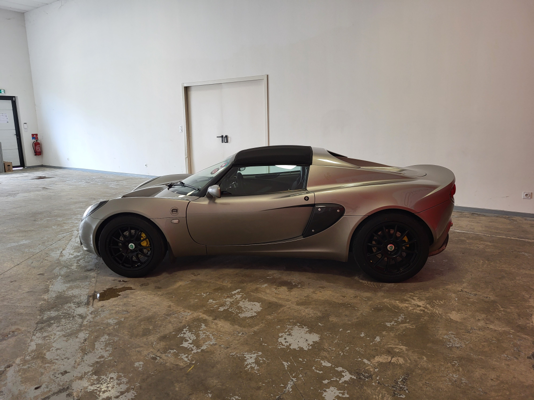 Lotus Elise — 4