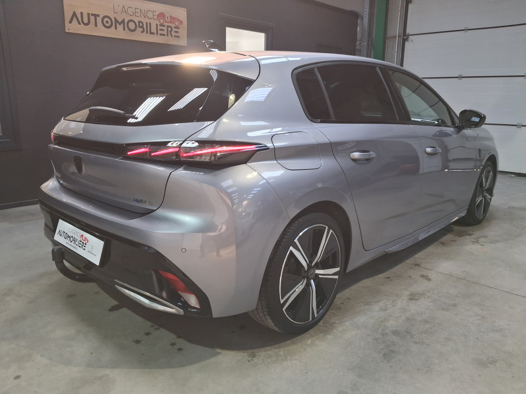 Peugeot 308 — 6