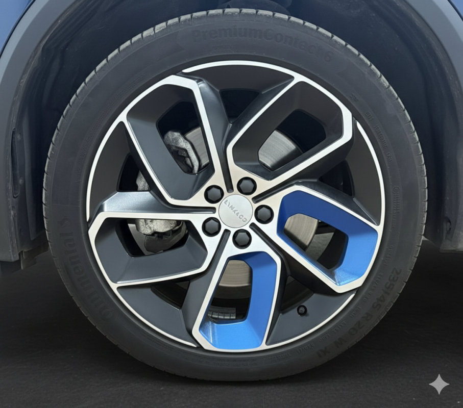 LYNK&CO 01 — 15