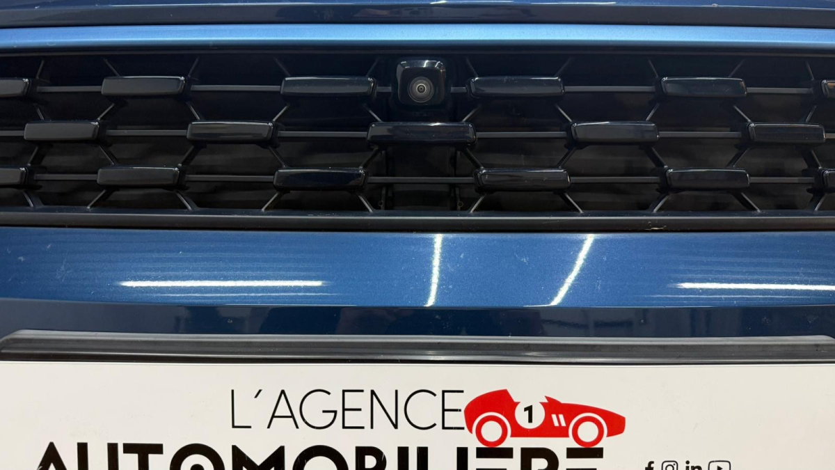 LYNK&CO 01 — 40