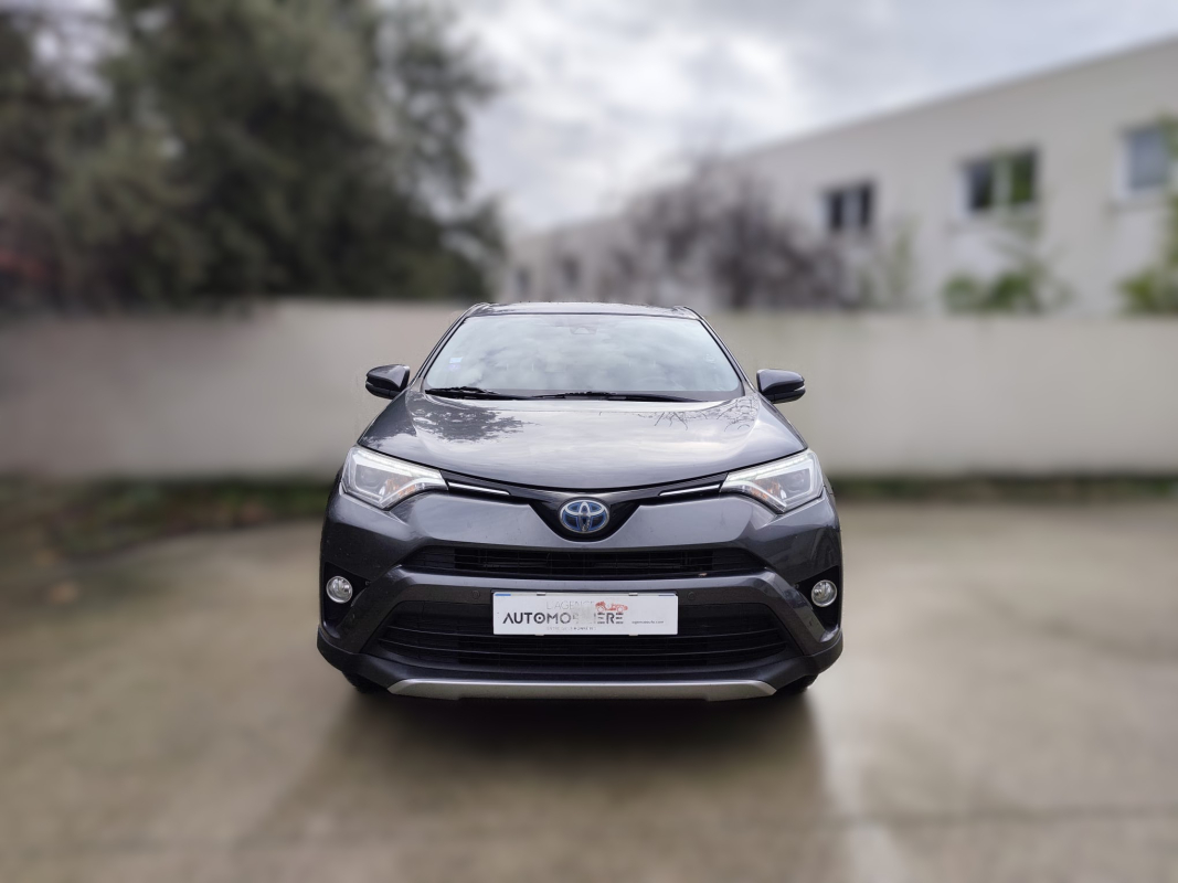 Toyota RAV4 — 8