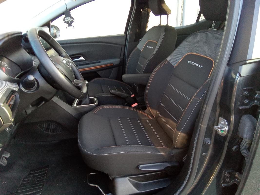 Dacia Sandero — 15