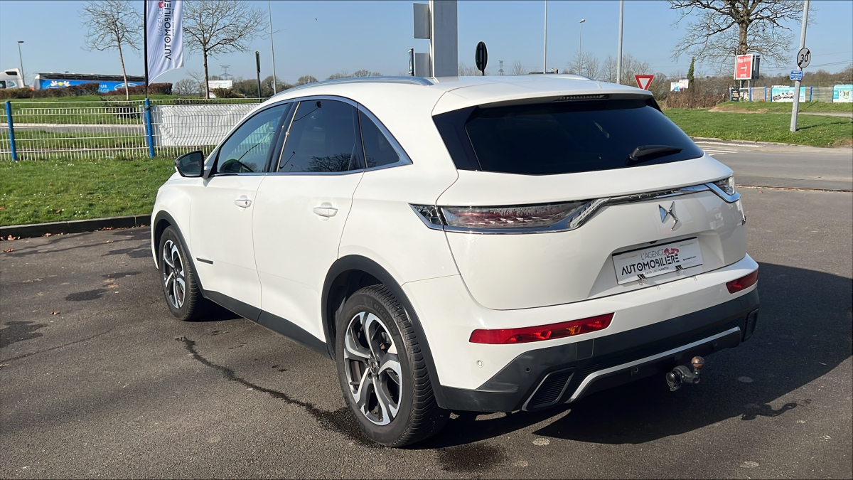 DS DS7 CROSSBACK — 10