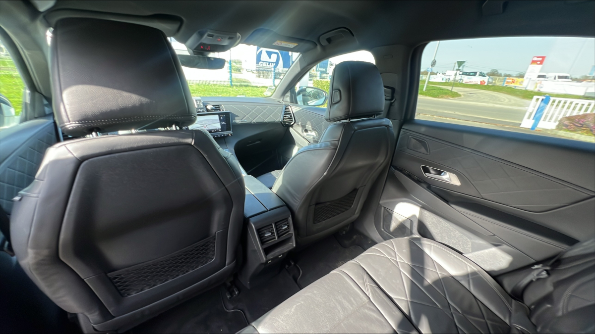 DS DS7 CROSSBACK — 22