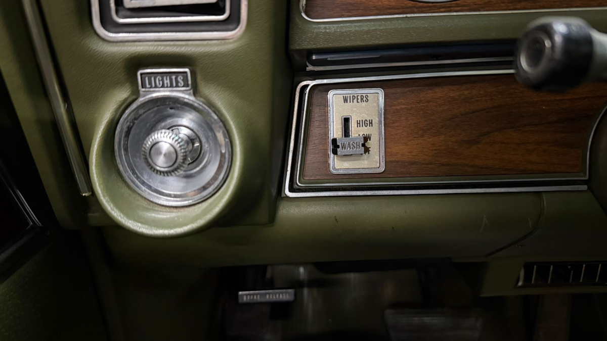 Oldsmobile 442 — 19