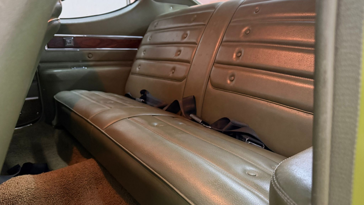 Oldsmobile 442 — 20