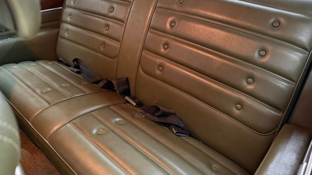 Oldsmobile 442 — 26