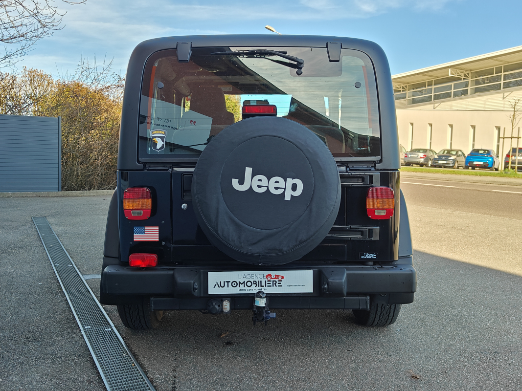 Jeep Wrangler — 6