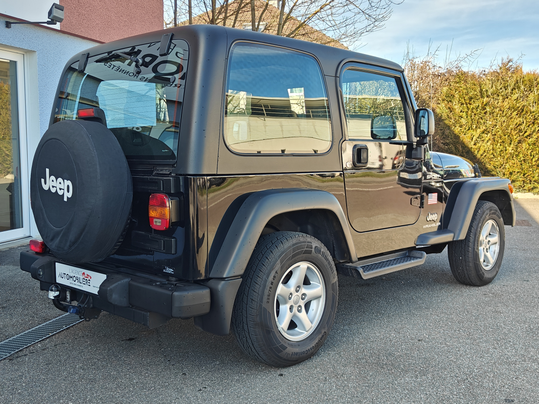 Jeep Wrangler — 7
