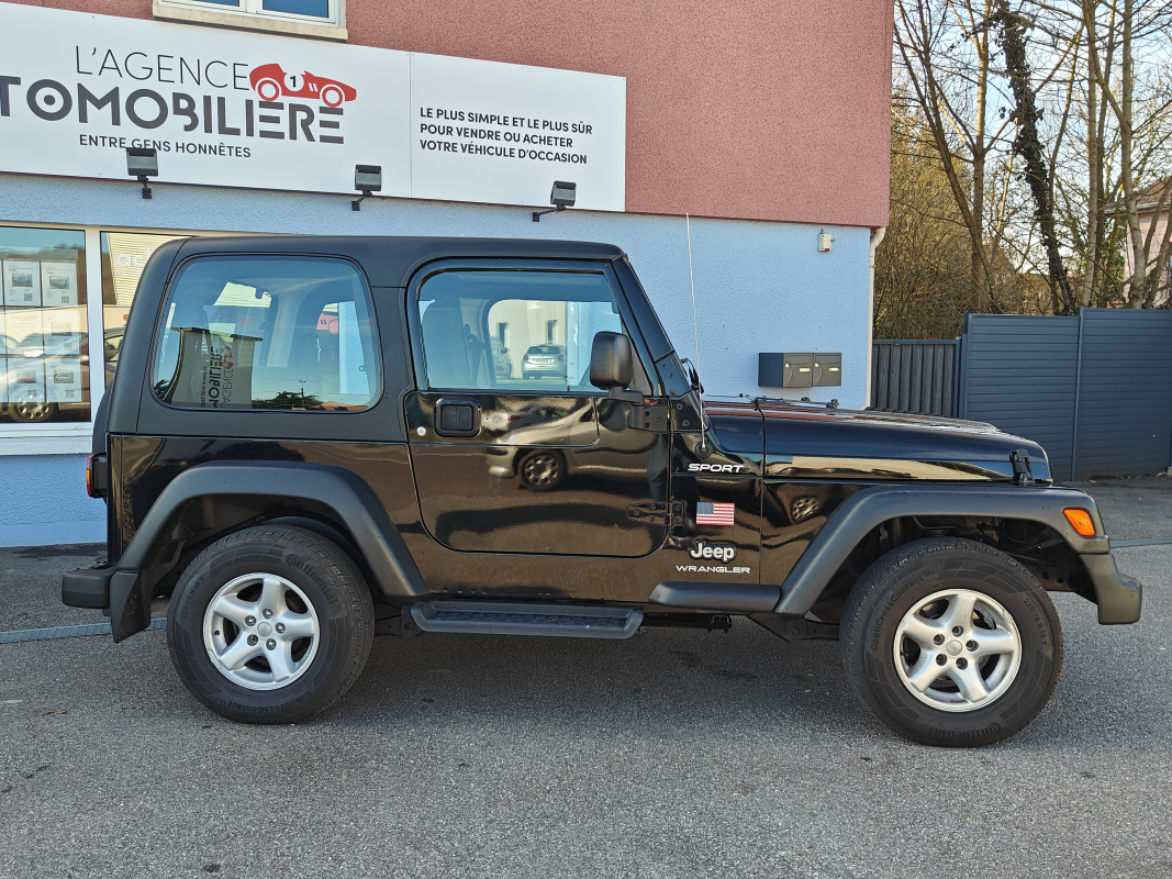 Jeep Wrangler — 8