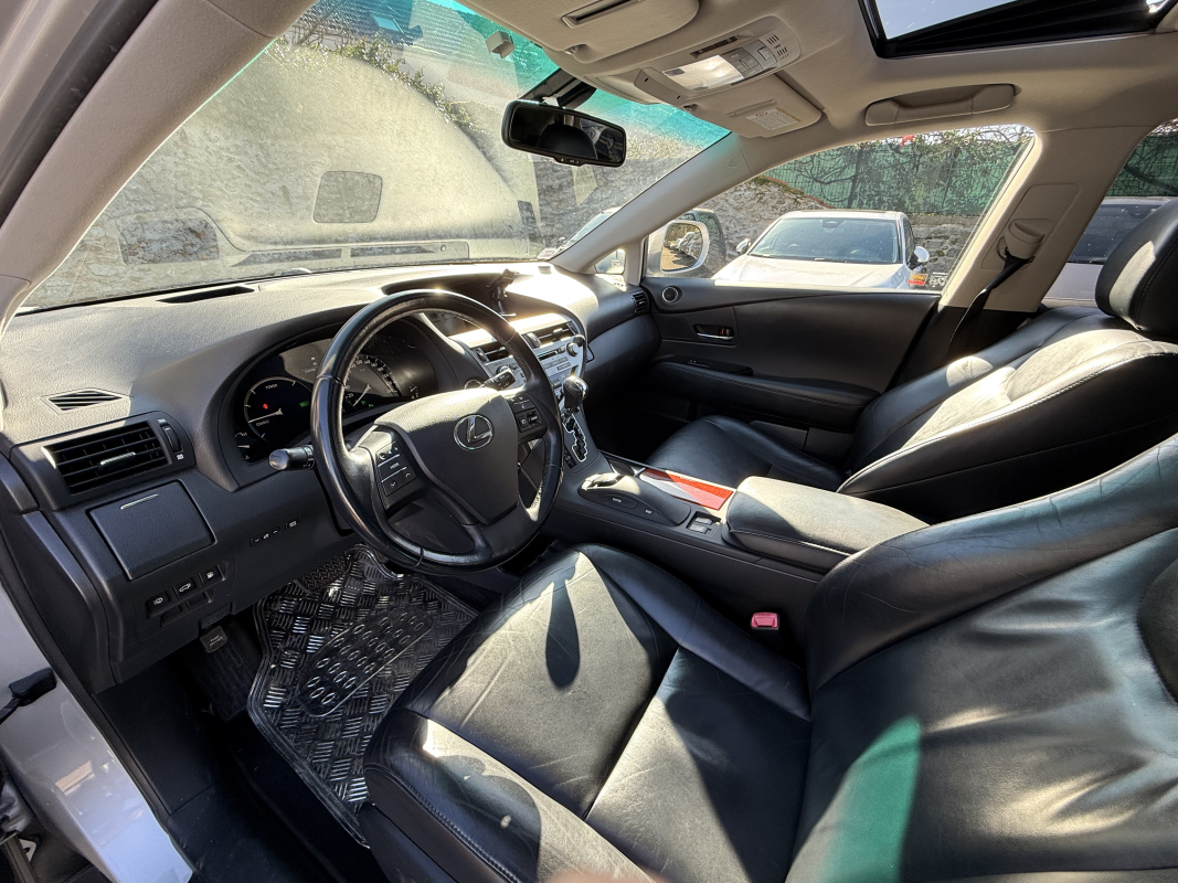 Lexus RX — 11