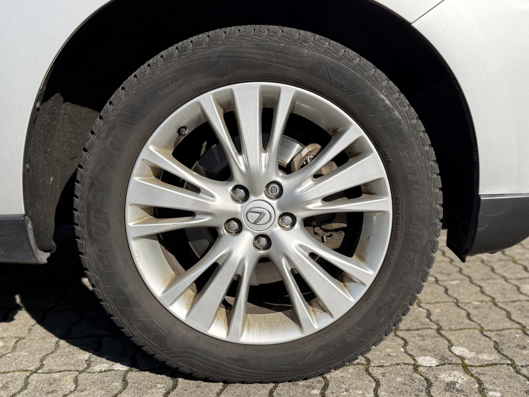Lexus RX — 23