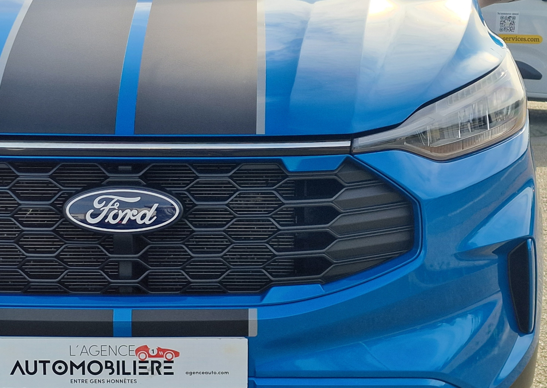 Ford Transit — 3