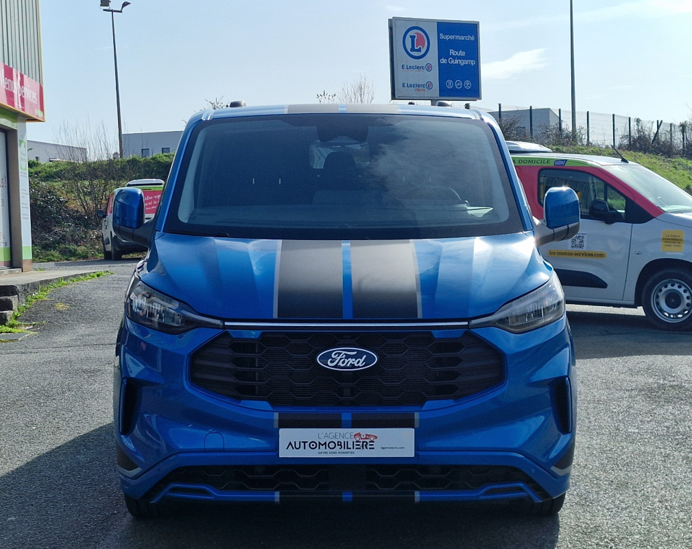 Ford Transit — 2