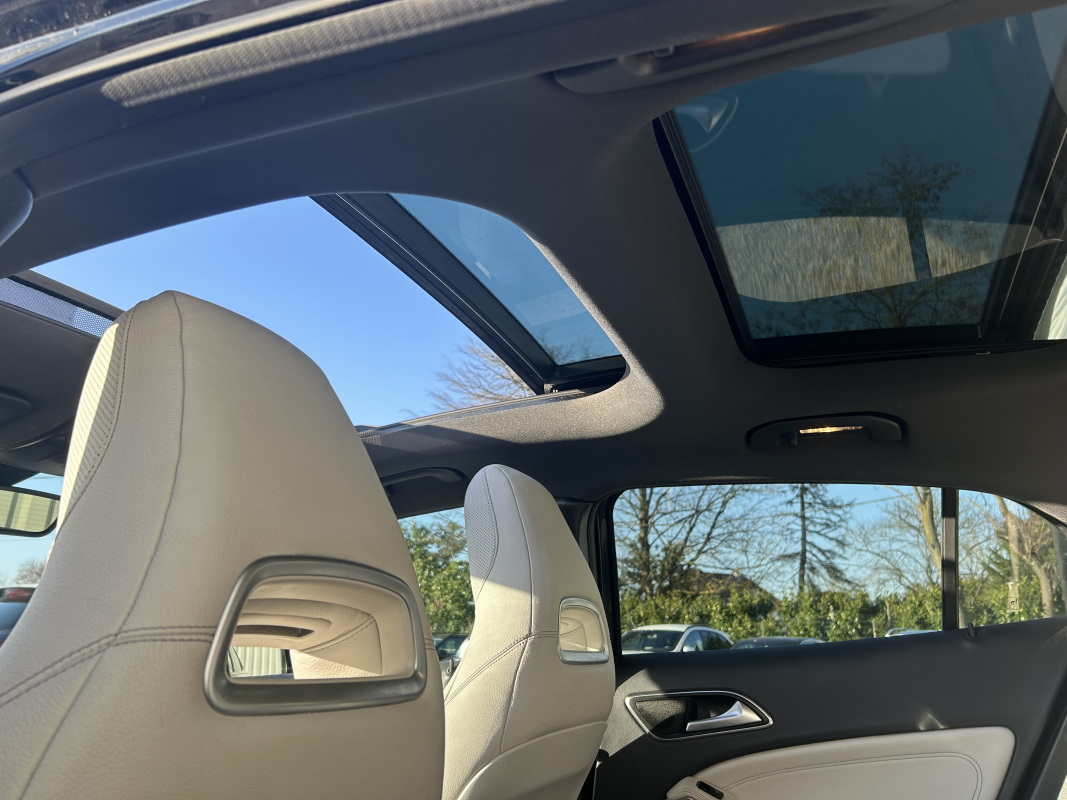 Mercedes Classe GLA — 25
