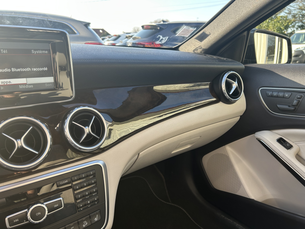 Mercedes Classe GLA — 26