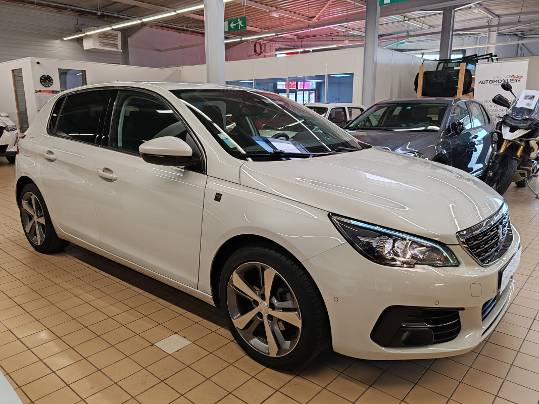 Peugeot 308 — 3