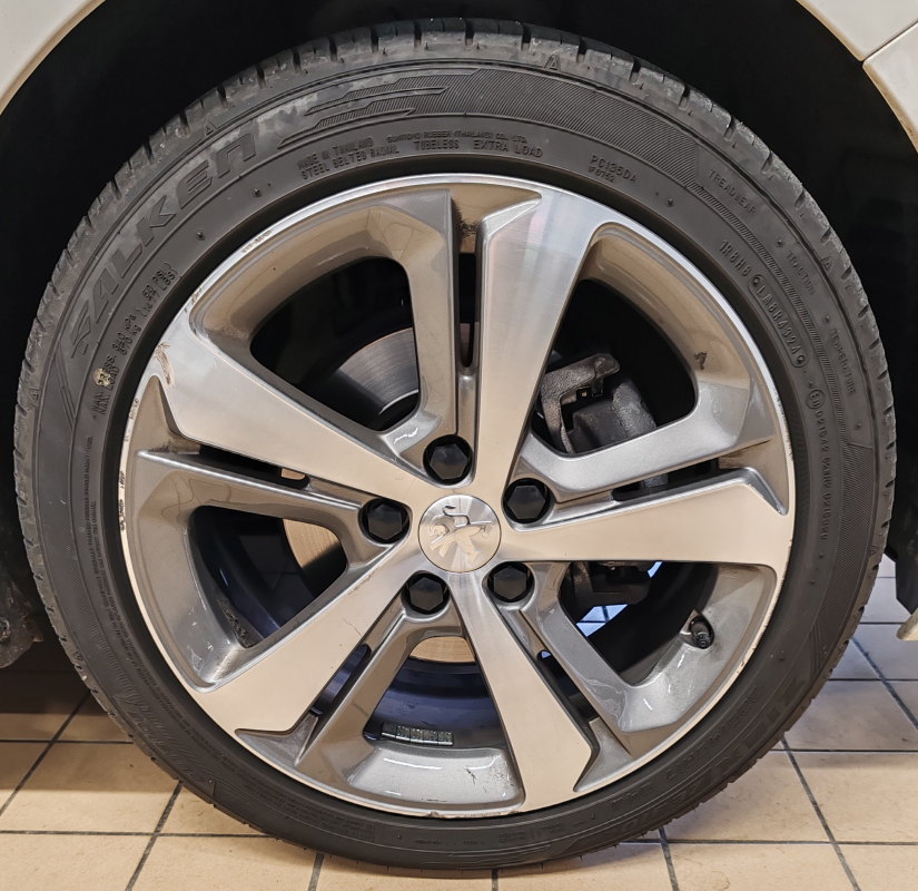 Peugeot 308 — 25