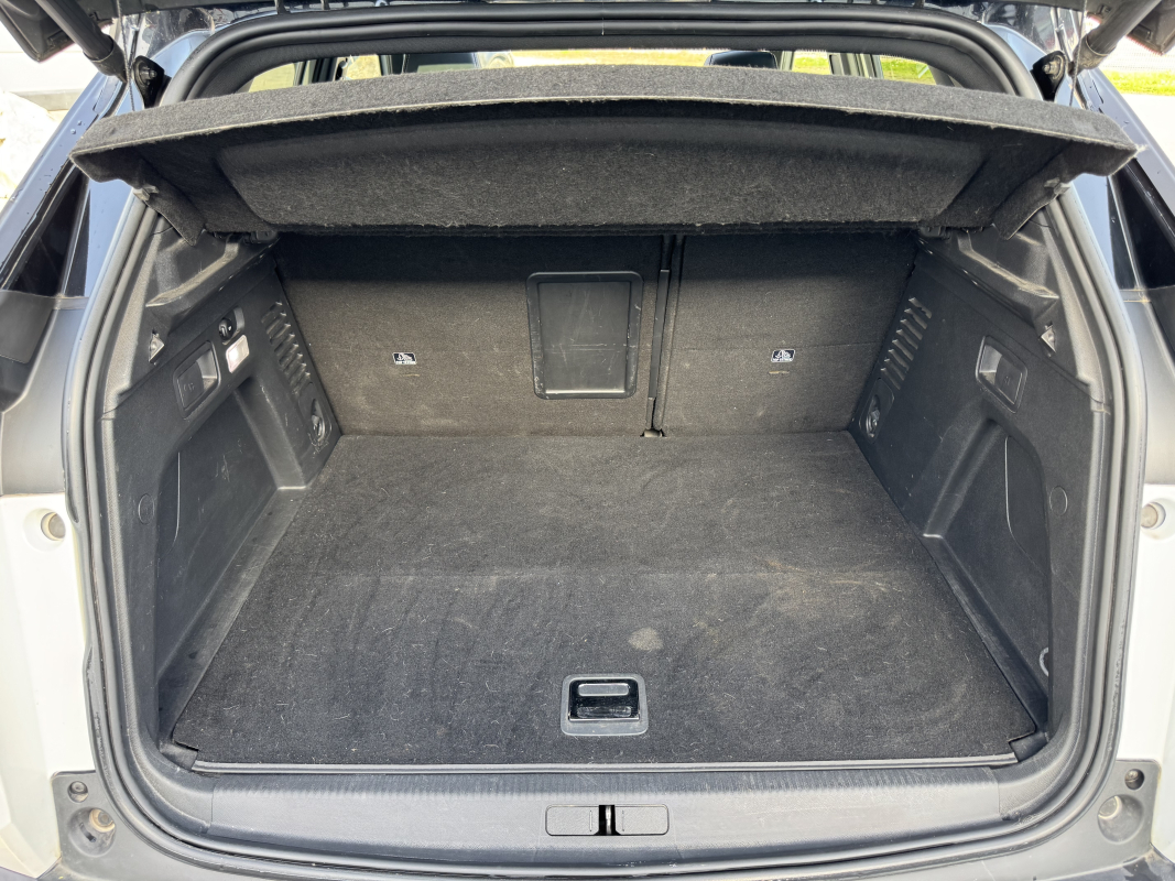 Peugeot 3008 — 16