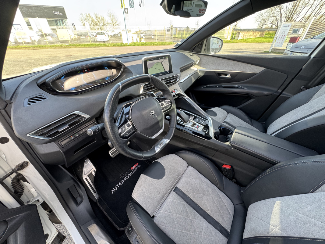 Peugeot 3008 — 9