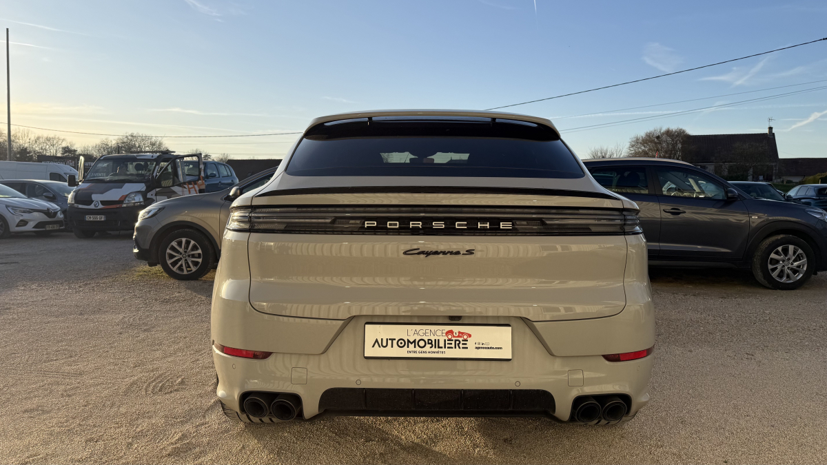 Porsche Cayenne Coupé — 6