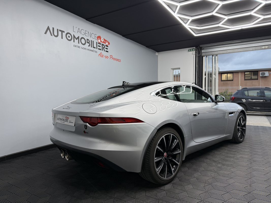 Jaguar F-Type — 4