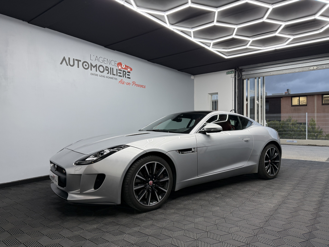 Jaguar F-Type — 10