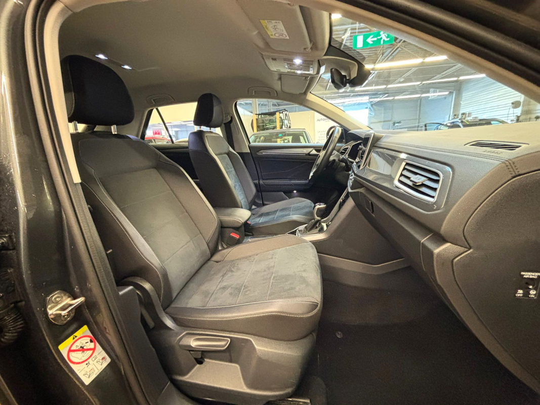 Volkswagen T-roc — 12
