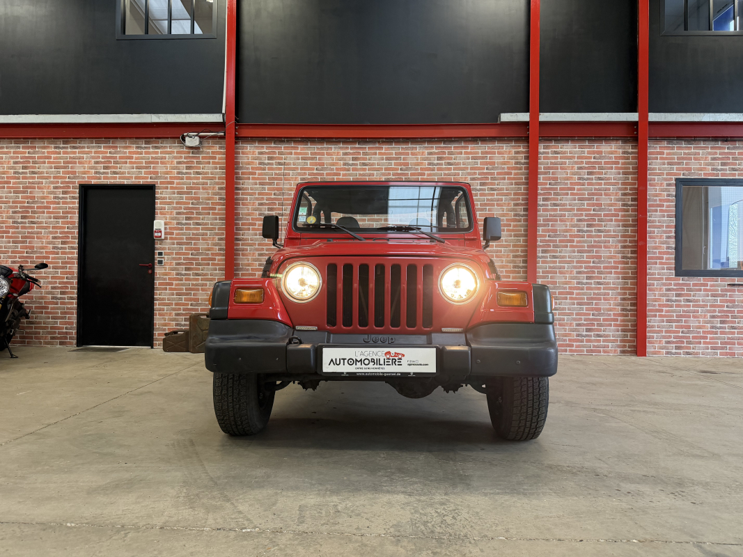 Jeep Wrangler — 3