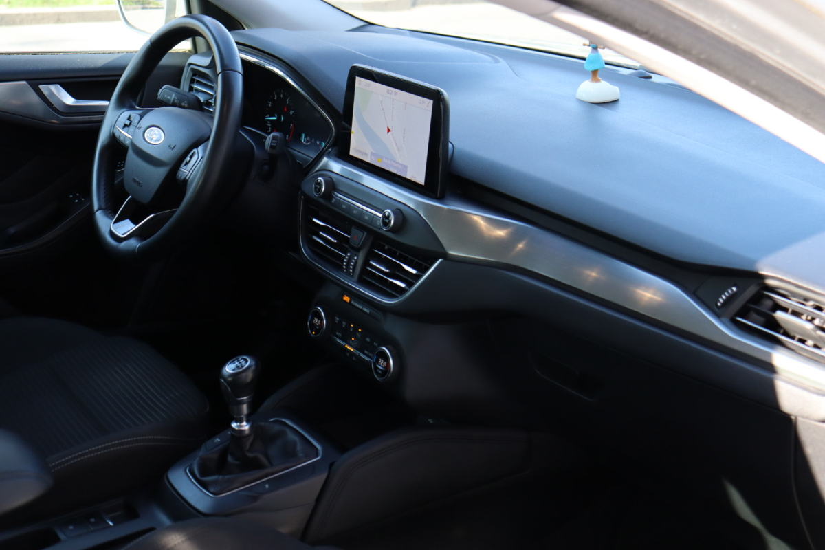 Ford Focus — 11