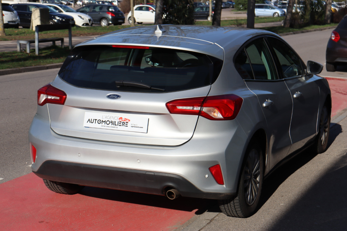 Ford Focus — 5