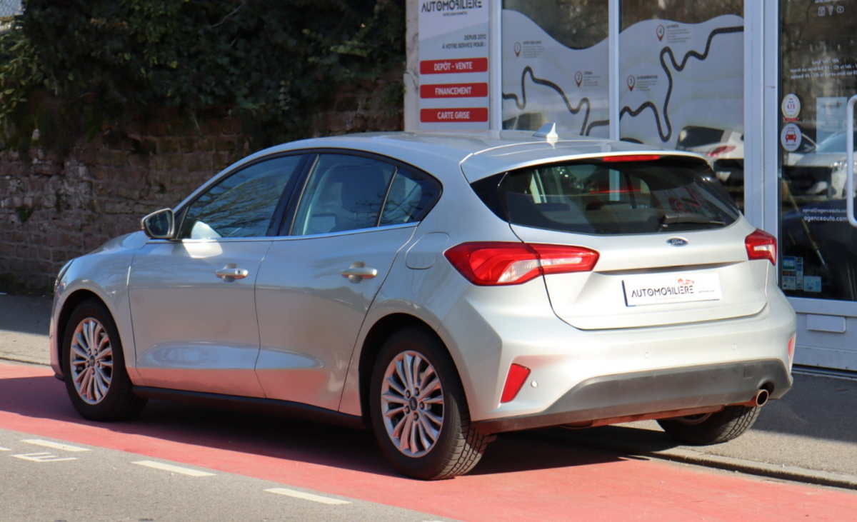 Ford Focus — 3