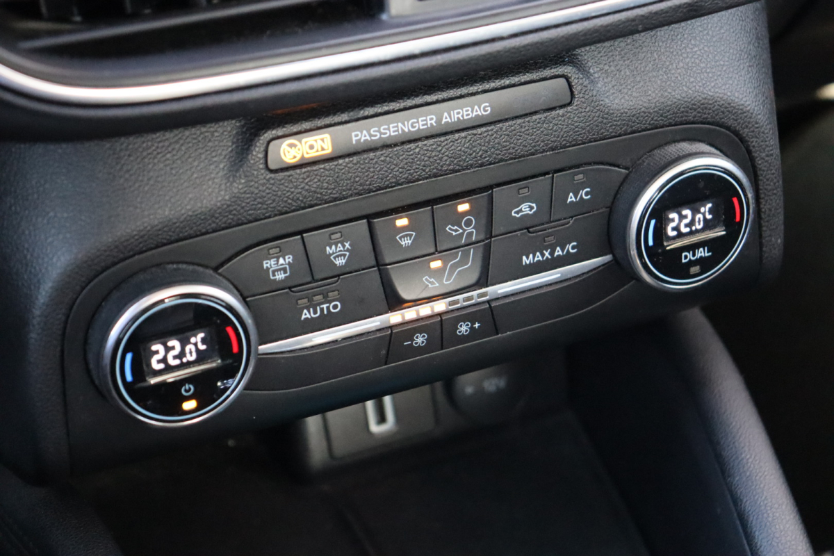 Ford Focus — 22