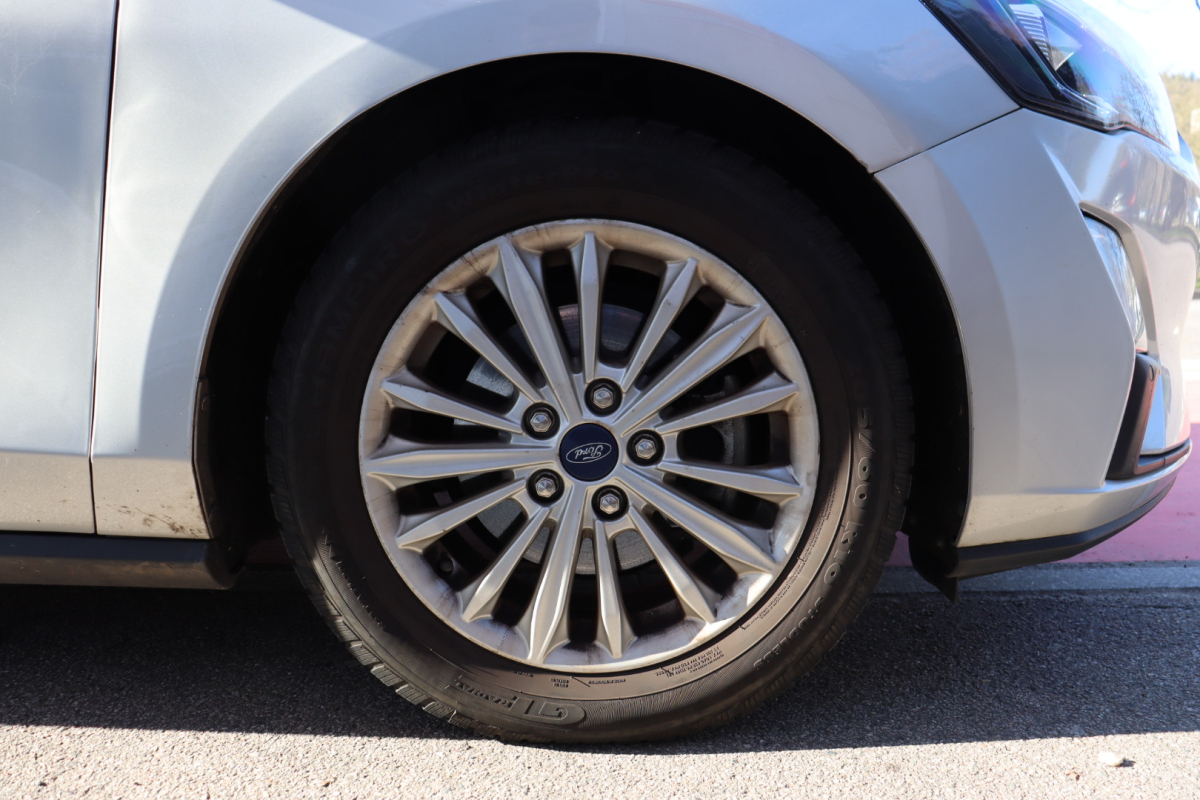 Ford Focus — 40