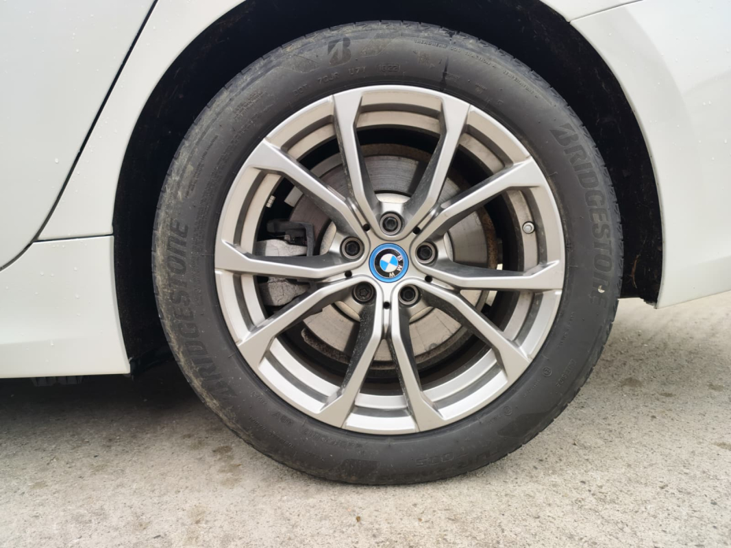 Bmw Série 3 — 26