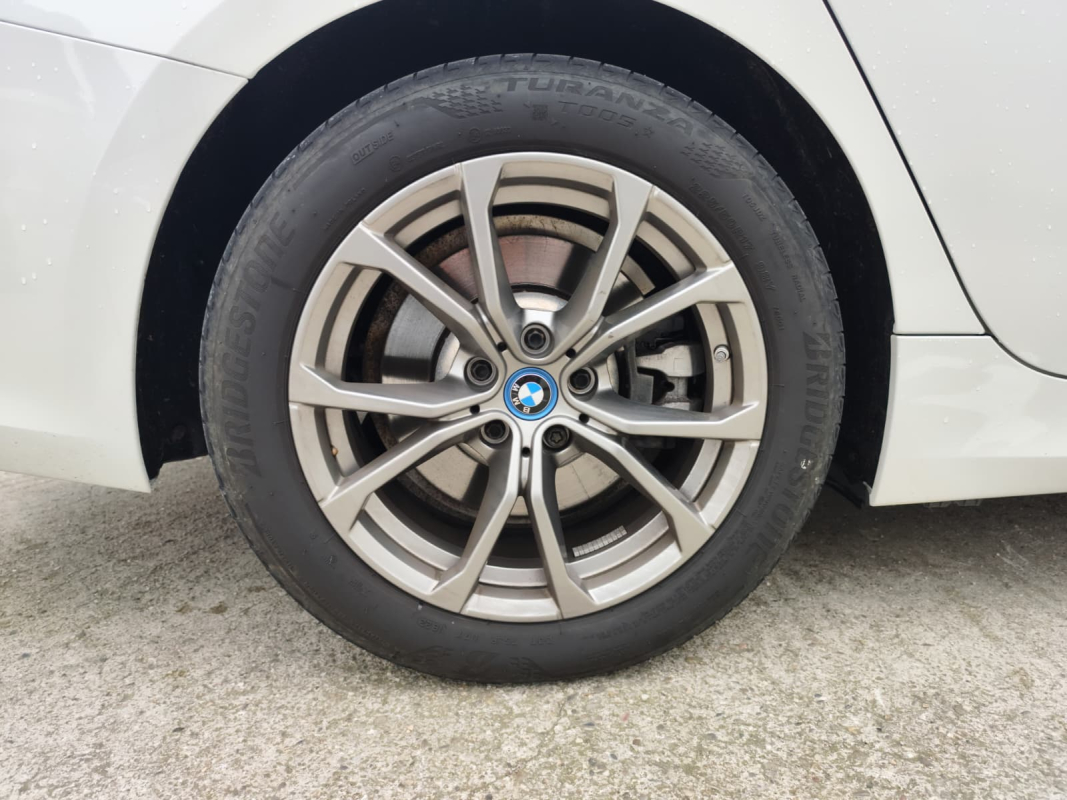 Bmw Série 3 — 27