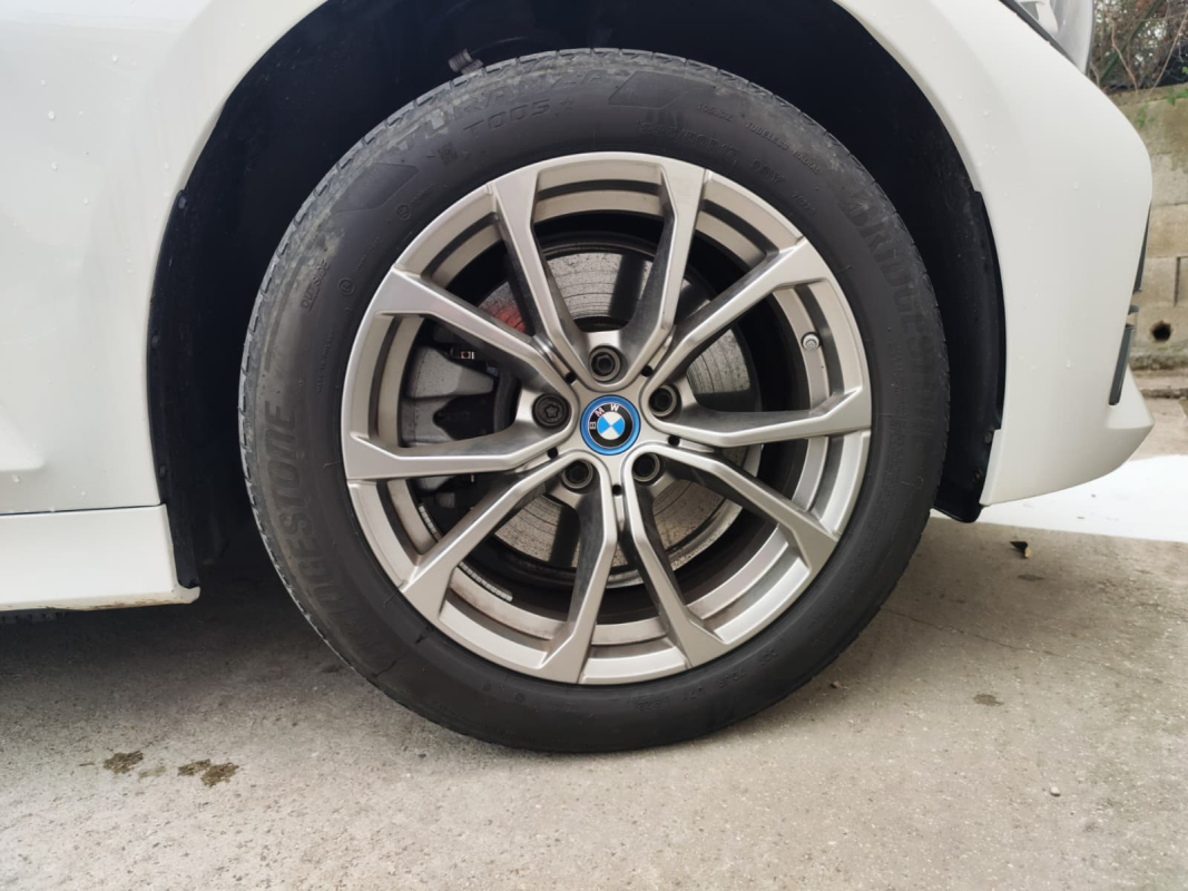 Bmw Série 3 — 28
