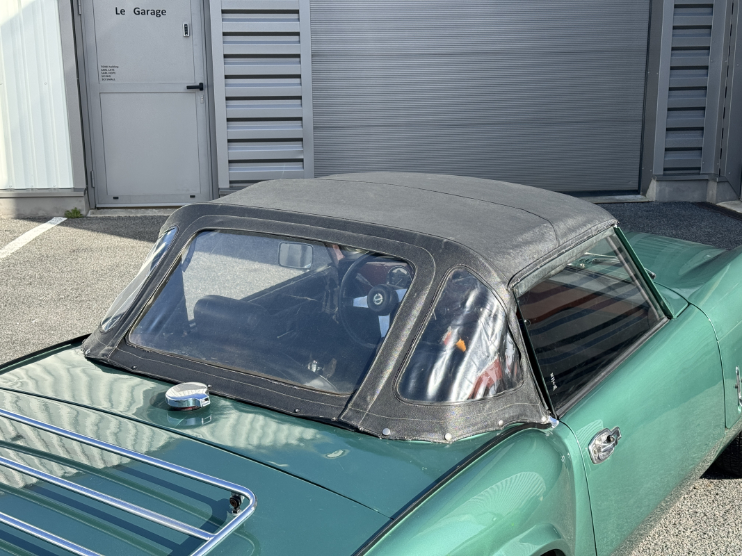 Triumph Spitfire — 24