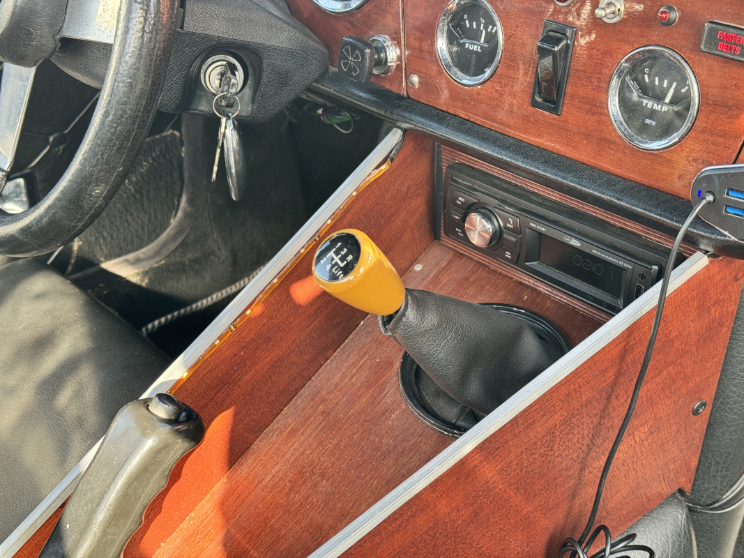 Triumph Spitfire — 20