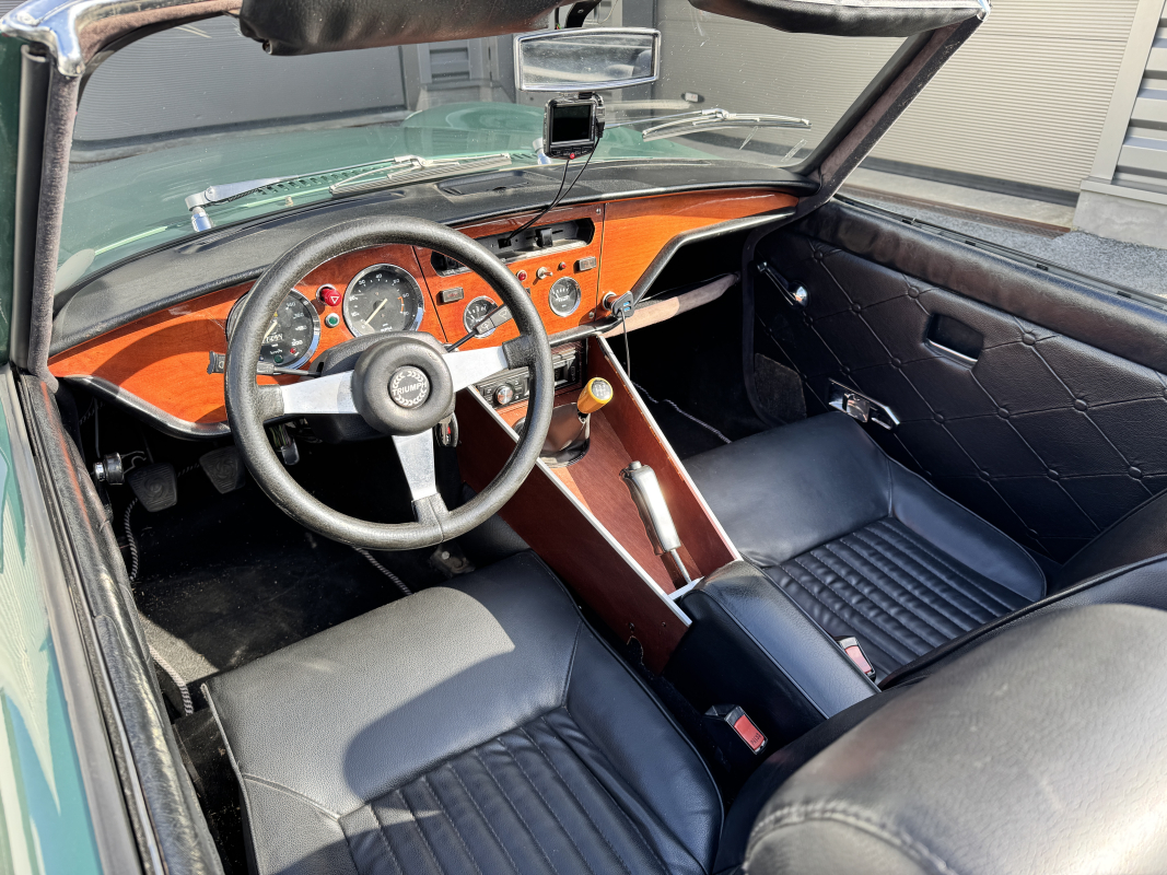 Triumph Spitfire — 13