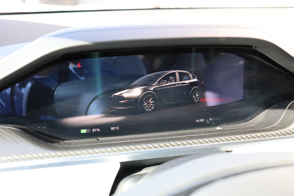 Tesla Model X — 11