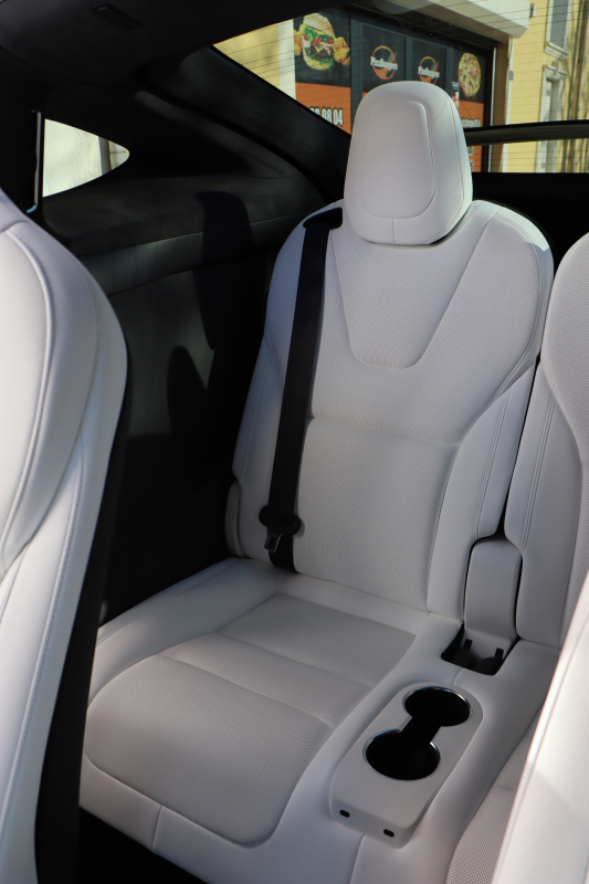 Tesla Model X — 24