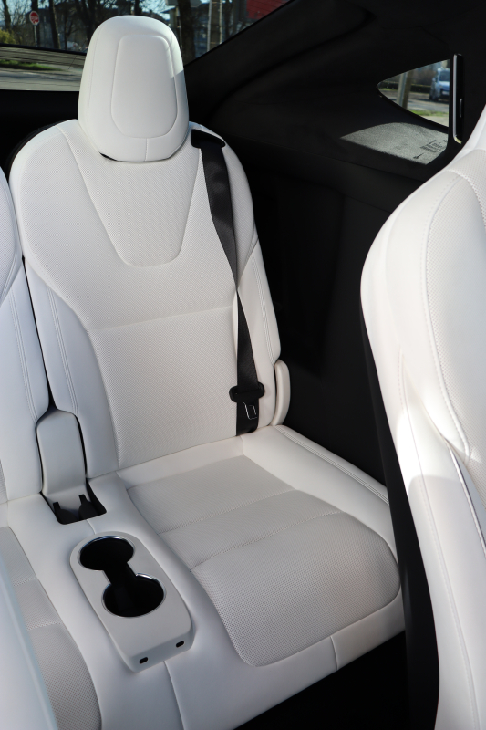 Tesla Model X — 25