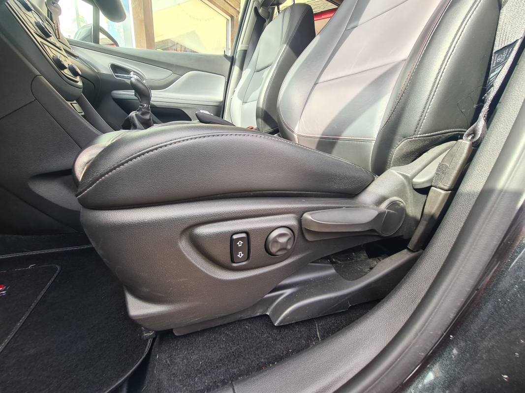 Opel Mokka X — 31